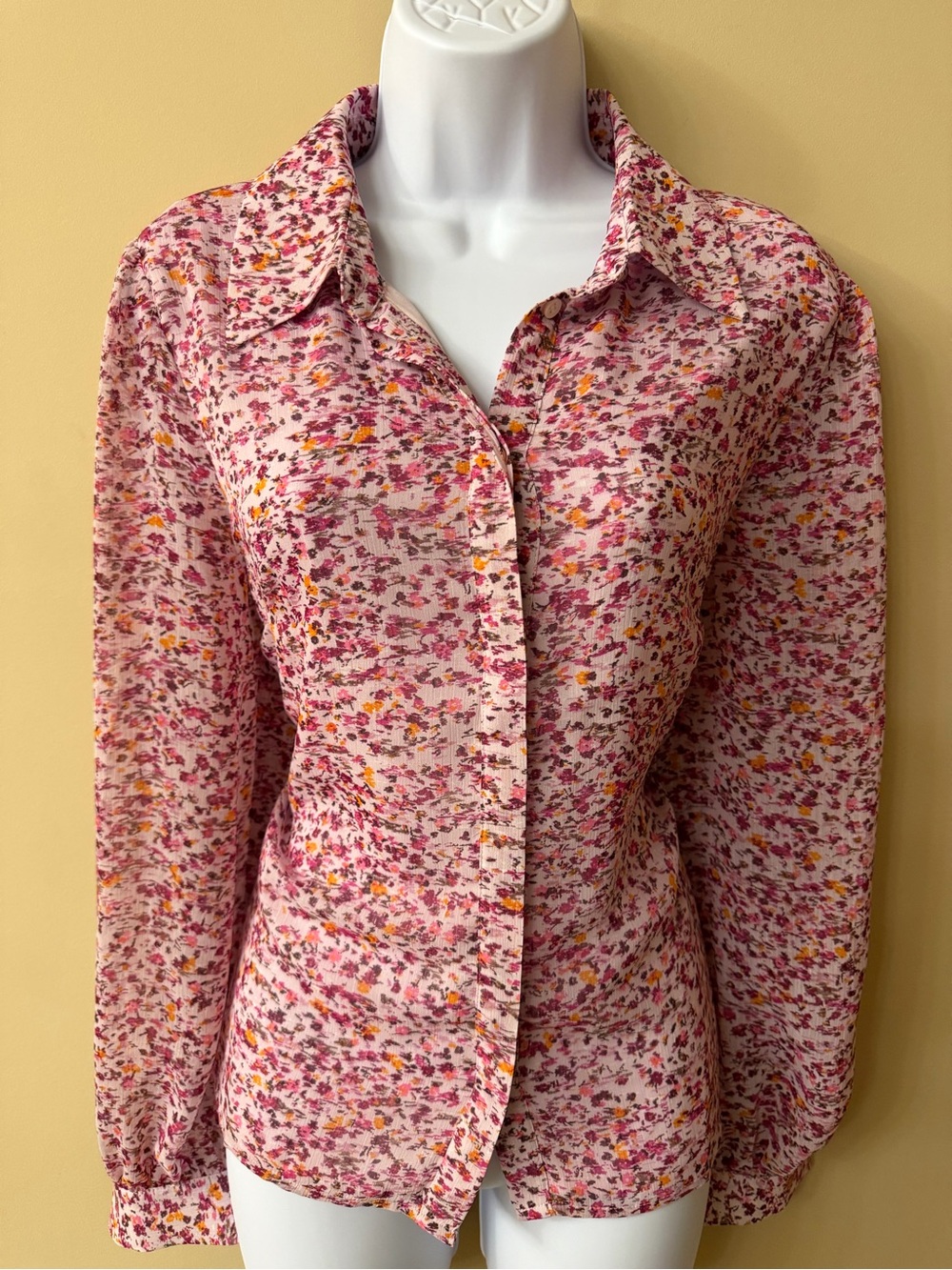 CeCe Blouse Button Down Chiffon Size L